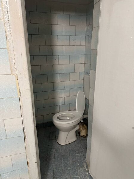 Cismigiu, vizavi parc, ultracentral, 20 locuri pt. muncitori Asia,