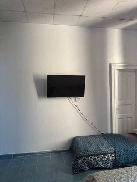 Cismigiu, vizavi parc, ultracentral, 20 locuri pt. muncitori Asia,